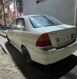 سوزوکی لیانا